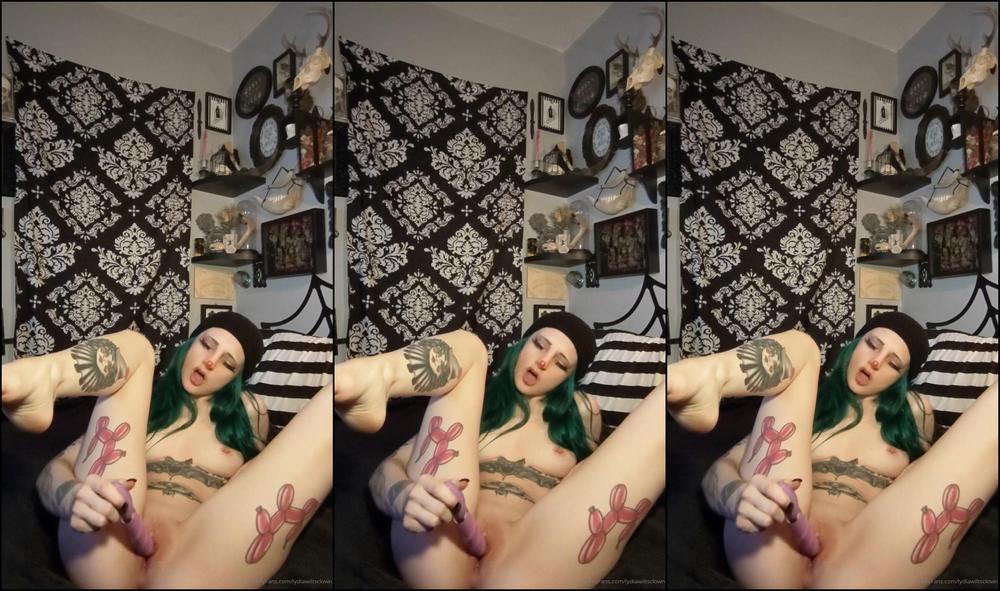 Lydiawiltsclown Animal Crossing Lydia Finds A New Tool Or Two