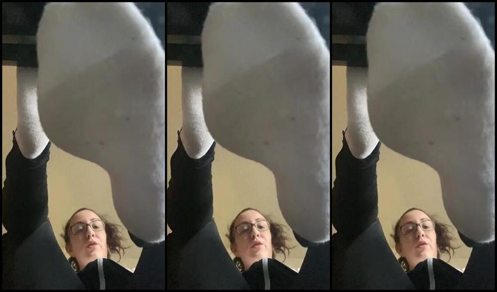 Capri Nicknamed Capritoes Onlyfans Smell My Dirty Sweaty Socks I Ve Been Outside All Dayyyy