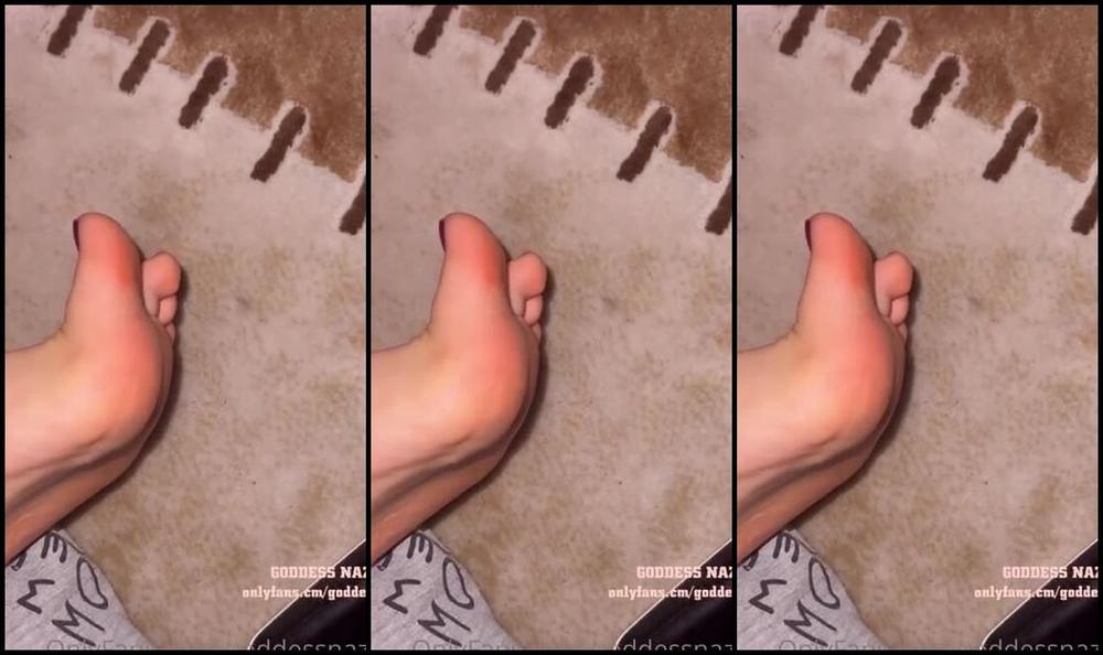 Onlyfans Model Goddess Nazli Aka Goddessnazli N Gdyor Del M Ayaklarima