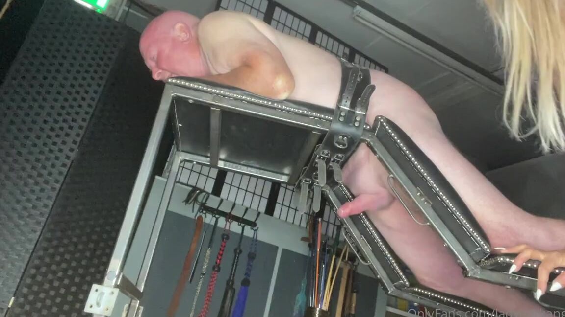 Ladydarkangeluk Onlyfans Warm Up Slapping So Much More He Took Slavep