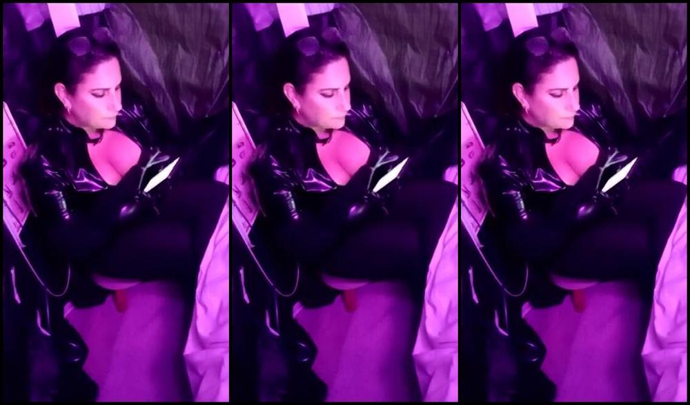 Alex Keeper Nicknamed Alexkeepercrazysexylife 01 25 2025 Onlyfans Video Behind The Scenes From Filming Today On My Live I Did Earlier