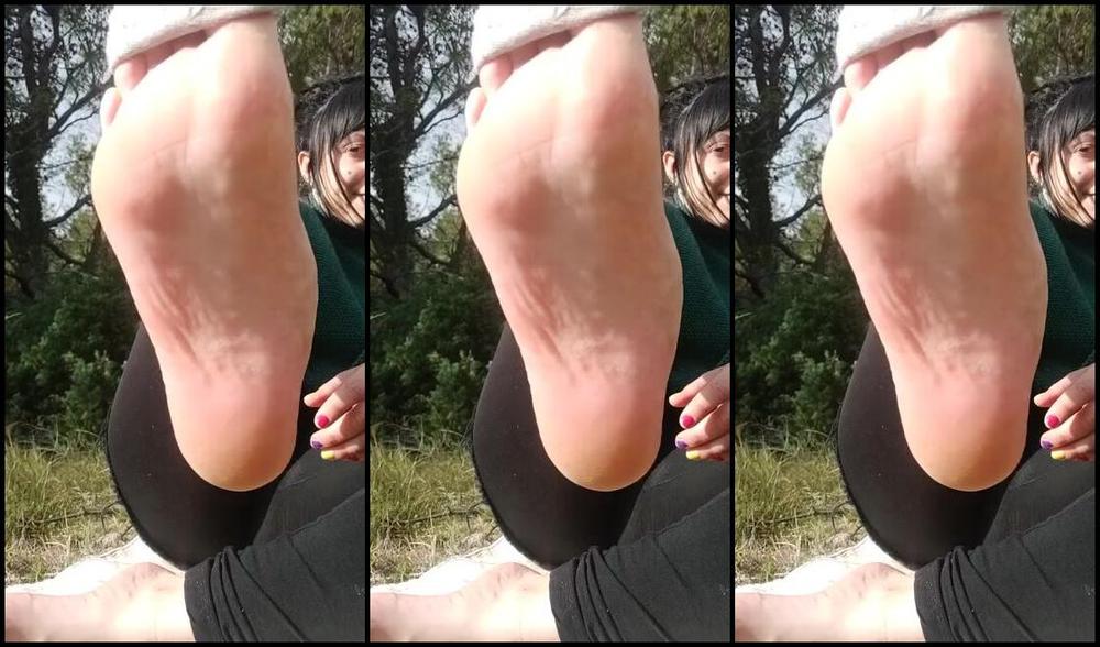 Freakyfjondaxxx Onlyfans Keep Swiping Went Hiking Yesterdaz And These Were Wet And Vinegary 6