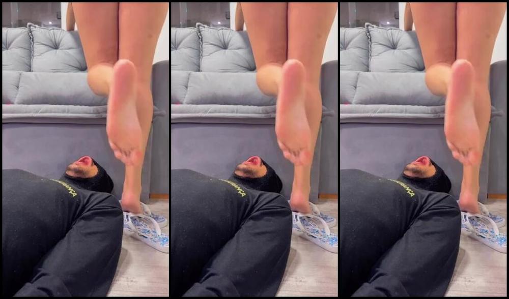 Queen Feh Nicknamed Queenfeh7 06 07 2025 Onlyfans Video Foot Gagging Adoro Fazer Maldades Com Meu Escravo Principalmente Obrig Lo A Engolir Todo Meu P Que