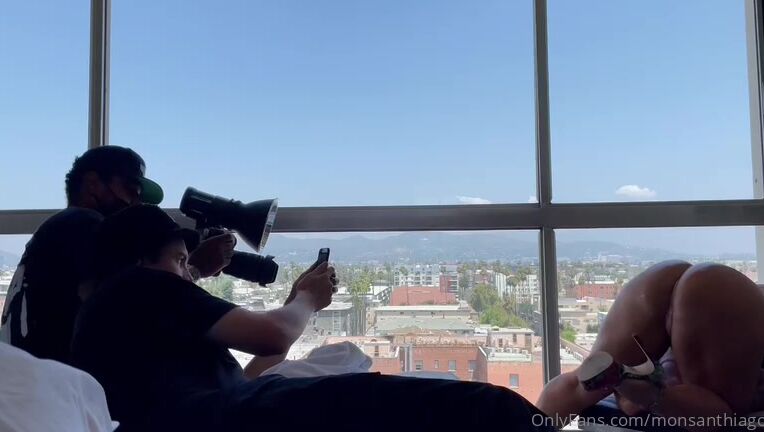 2021-07-27-2176026348