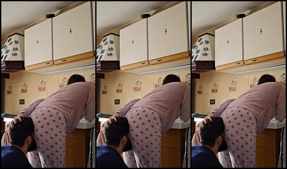 Emily Maxemilweber Nicknamed Maxemilweber 01 01 2024 Onlyfans Video And With This First Video I Welcome You Fart Fetish Guys To 2024