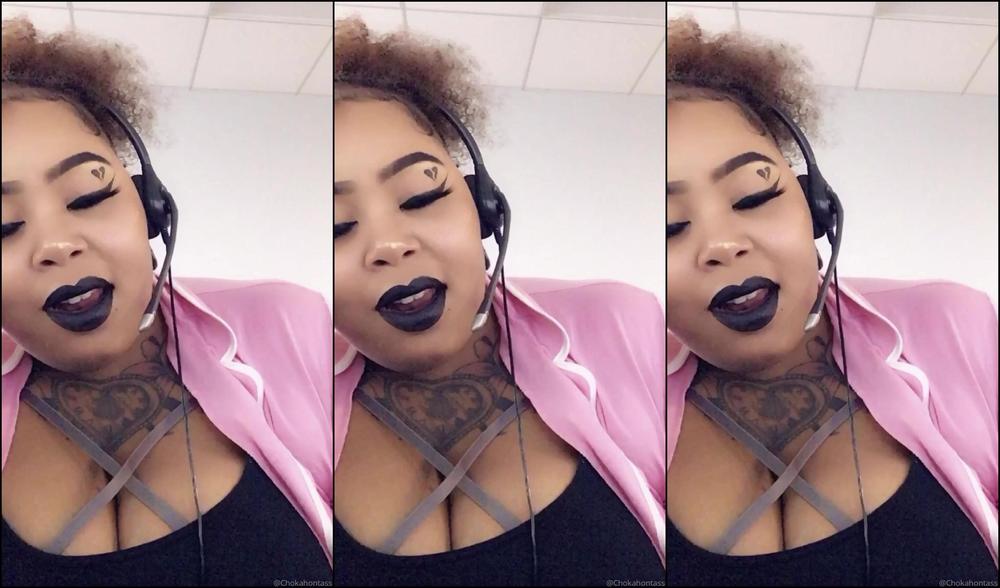 Chokahontass Throwback To When I Played With My Pussy At My Desk