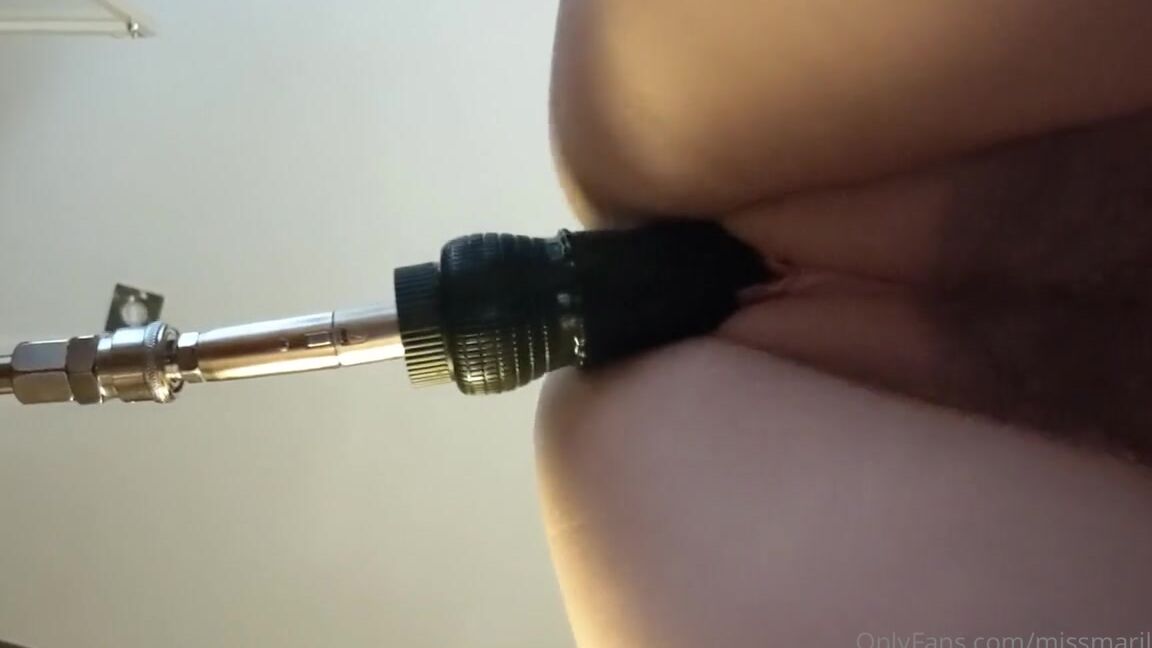 Miss Marilyn Nicknamed Missmarilynxx Onlyfans Prepping For My Cuckold Roleplay This Morning