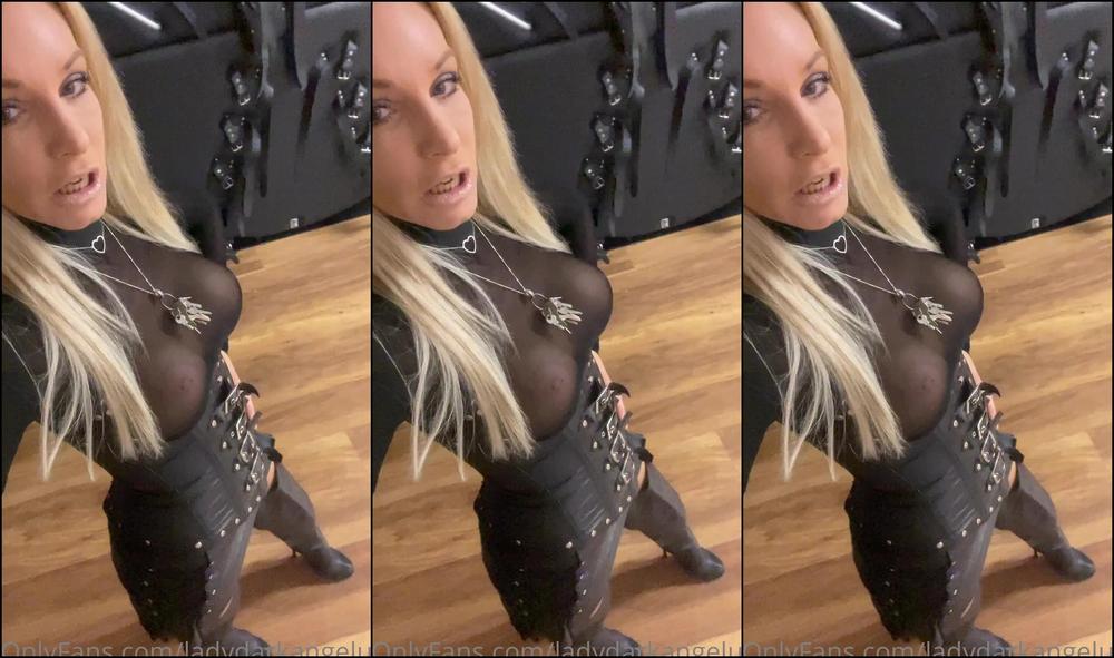 Lady Dark Angel Good Morning Eeeekkkk