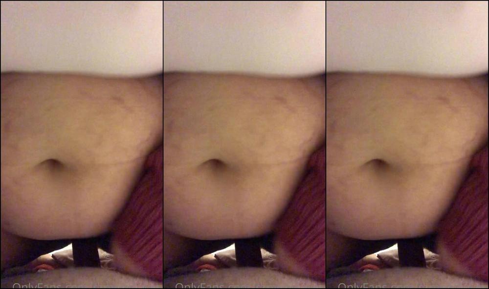 Ramenslurperr My Tits Are So Perfectly Swollen They Look Like They Re Full Of Water And Feel So Perfe