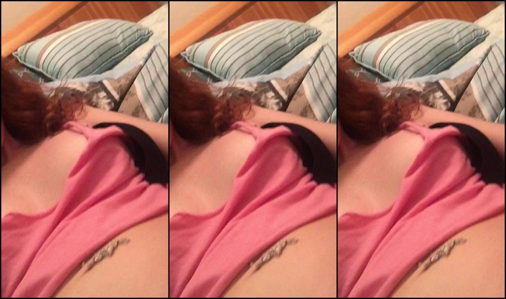 Redvelvette Wet And Horny