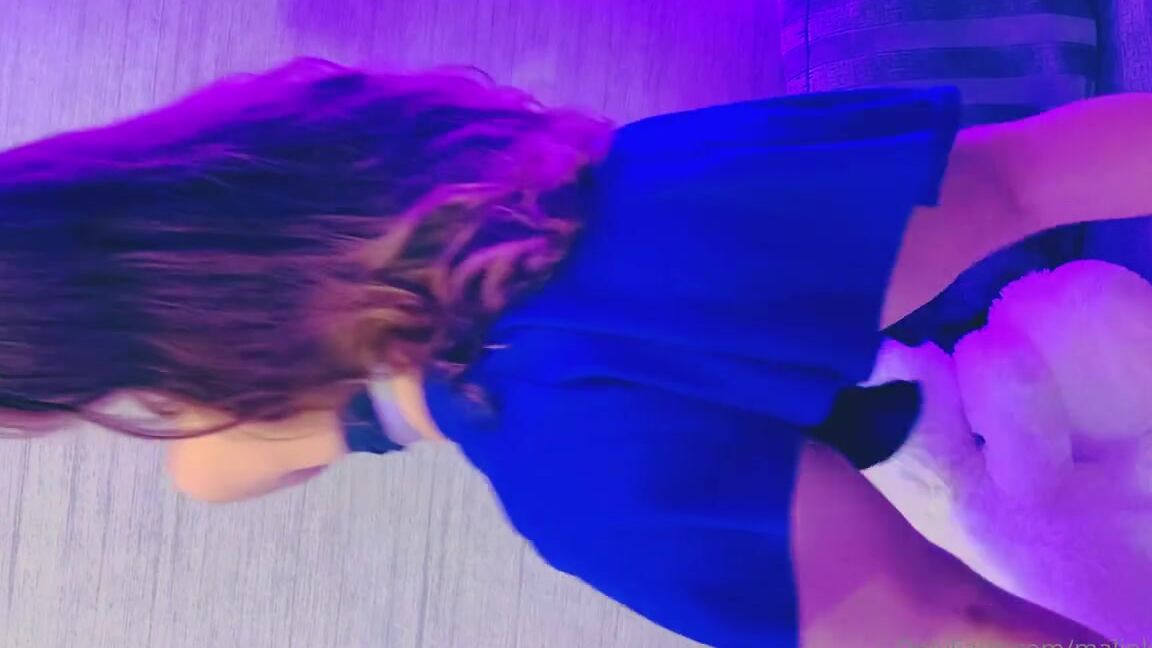 Princess Malinkaa Nicknamed Malinkaa98 02 28 2021 Onlyfans Video Mine Evening Striptease For Ubefore Monday