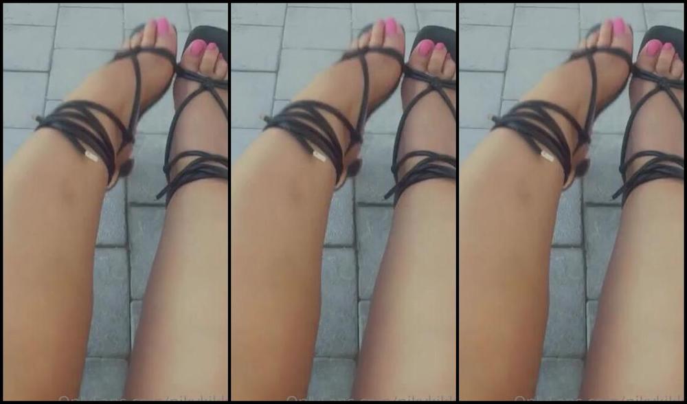 Nikykikka Nicknamed Nikykikka Foot Fetish 08 01 2022 Onlyfans Video New Baby 88Ug