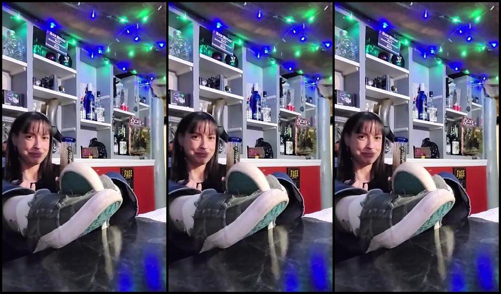 Crystal Paris Nicknamed One Lonely Foot 05 23 2025 Onlyfans Video Randoms From The Week 1Twu