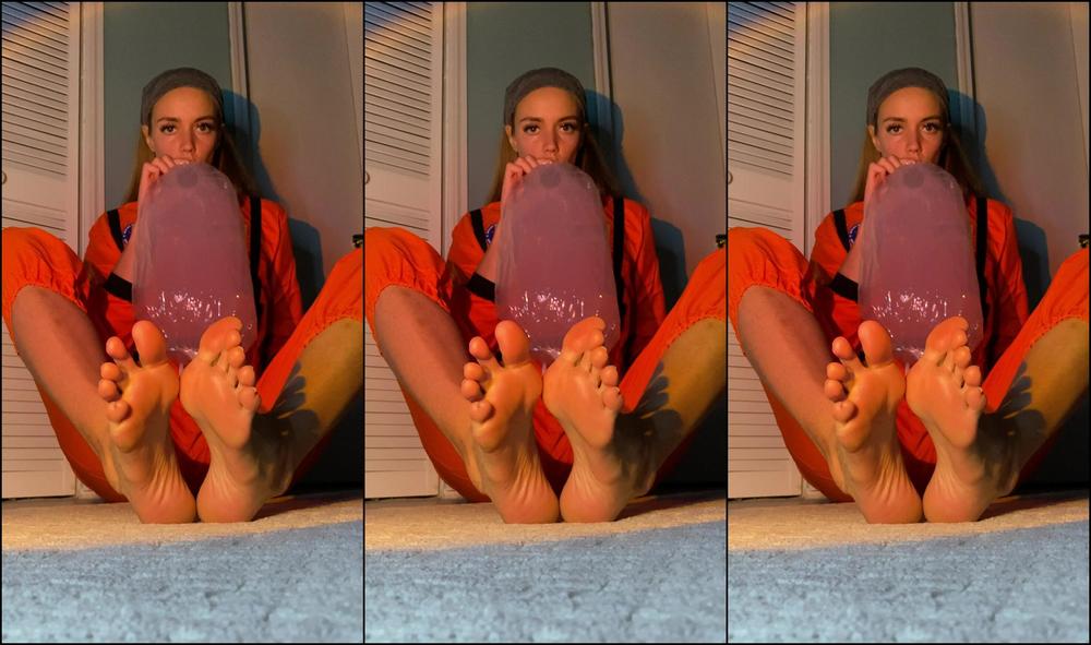 Goddesstalltasha 2244061544 10 11 2021 Watch Me Get High As Space