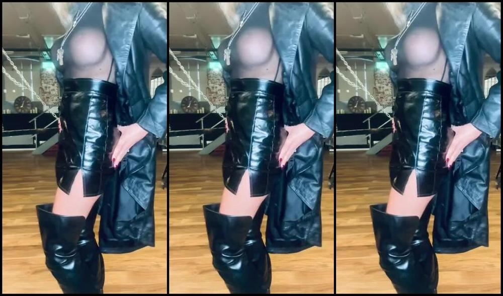 Ladydarkangeluk Onlyfans Who Likes The Look