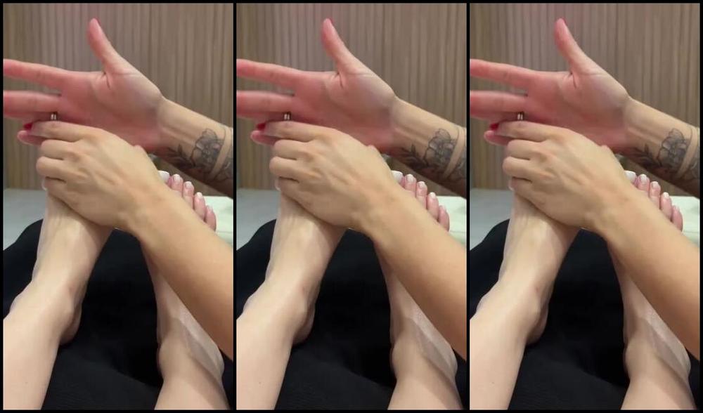 Enna 88 Onlyfans Giving Flav A Foot Massage Then We Went To The Room To Play More Fazendo Massagem