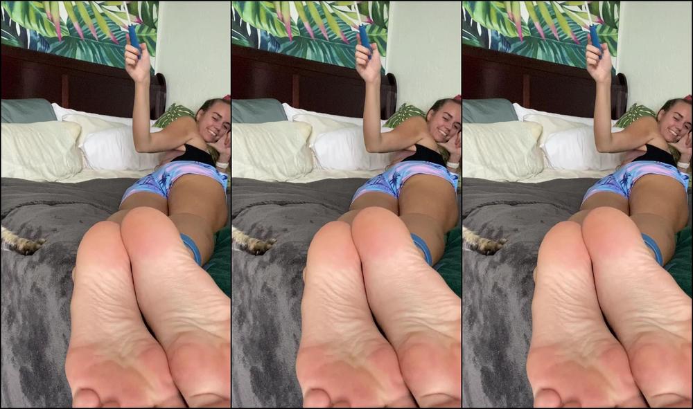 Goddesstalltasha 226280078 04 11 2020 Little Self Tickle While Tied Up With A Gym Band