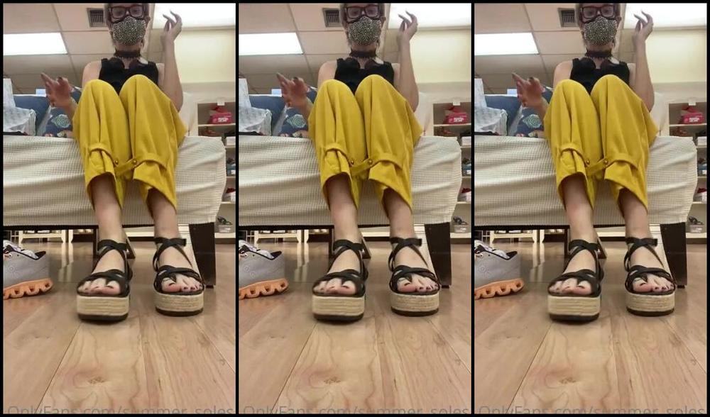 Summer Solesis Nicknamed Summer Solesis Onlyfans I Ve Really Been Into Heels And Platforms Lately Do You Guys Like These