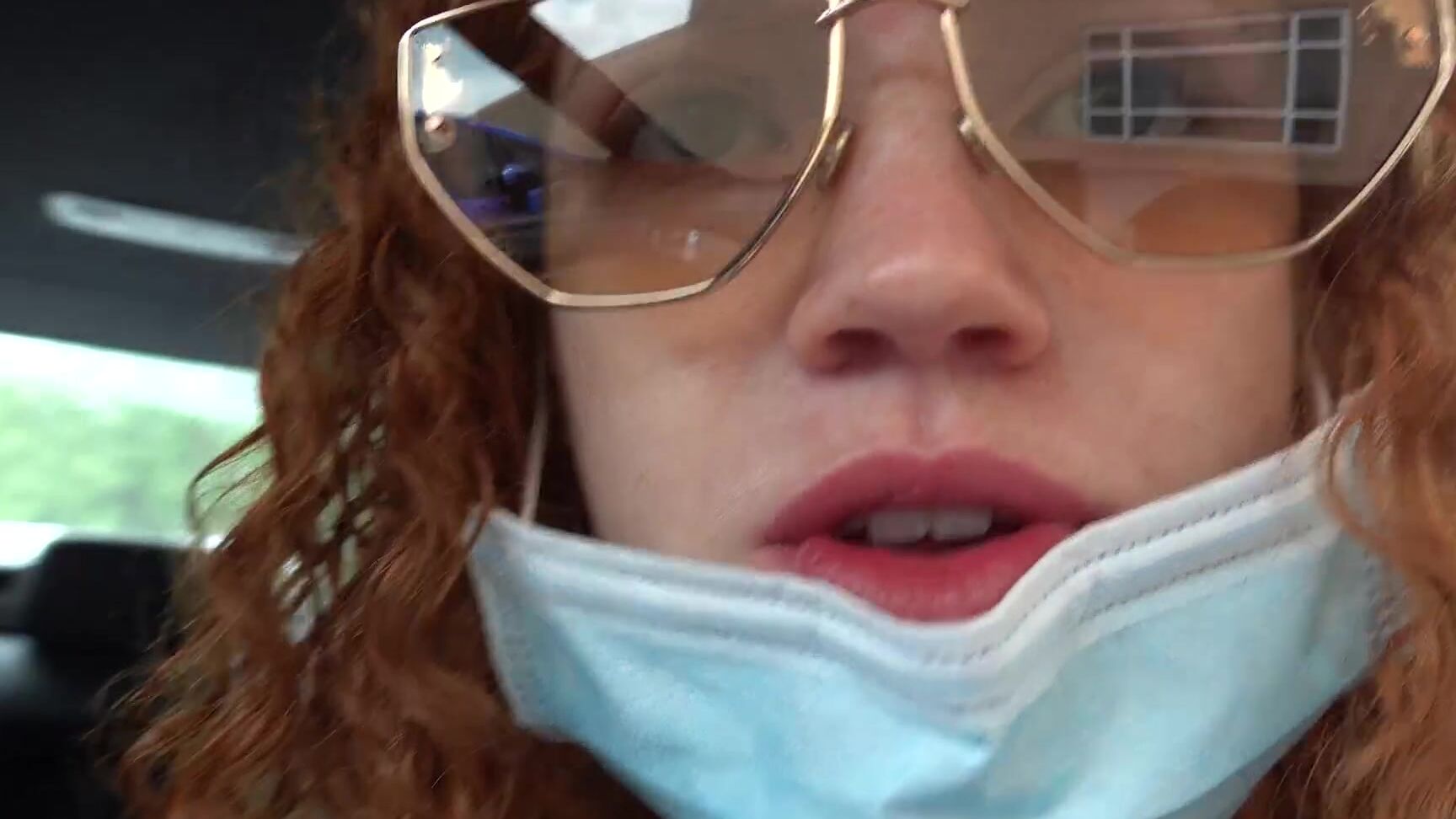 canbebought-11-04-2020-226229453-foot-up-foot-slide-mollypopzcbb-lucycanbebought