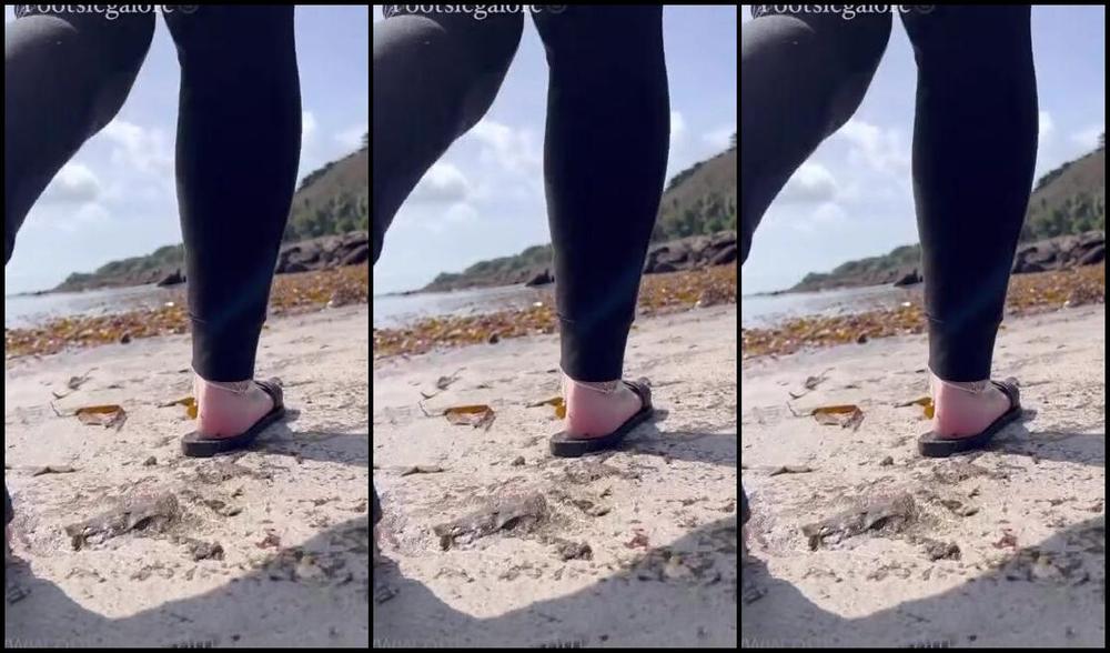 Footsiegalore Onlyfans Come For A Walk With Me Watch Out I Might Dunk You So You Can See Me Underwater