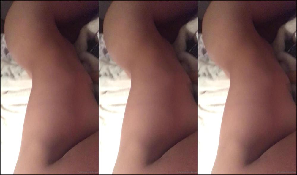 Claudiabavel Cuando Me Eches De Menos Ya Sabes Que Mirar Paja Y A Dormir