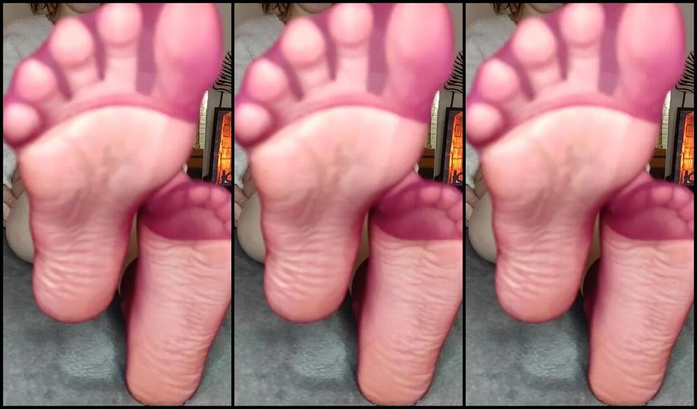 Erisfeet Onlyfans Caption La Direttrice Di Banca Ti Ha Convocato Nella Sede Per Un Tuo Ritardo Nel Pagamento Premium