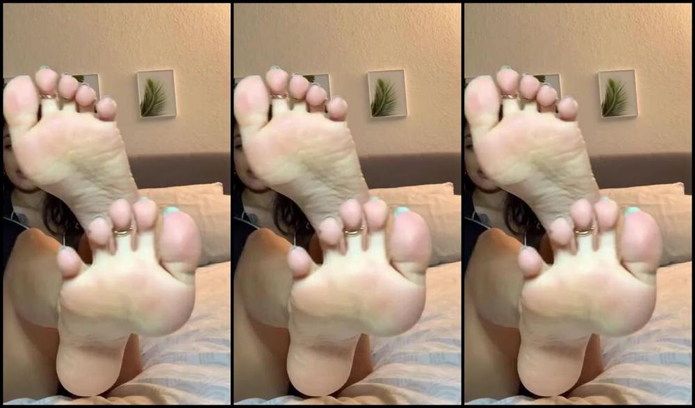 Miliani Nicknamed Miliani Onlyfans Wrinkly Soles Flexing Arches A Little Bit Of Booty Soles As Promised Told Y All Im Bringing B Premium