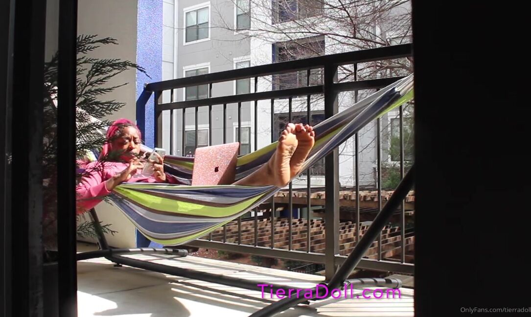 Tierradoll Onlyfans Hammock Ignore Clip