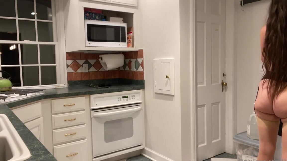 Lillyvig Onlyfans 20 Minute Video Of Me In The Kitchen In Lingerie Just Blabbing Away Tip If You Want To See More Vid