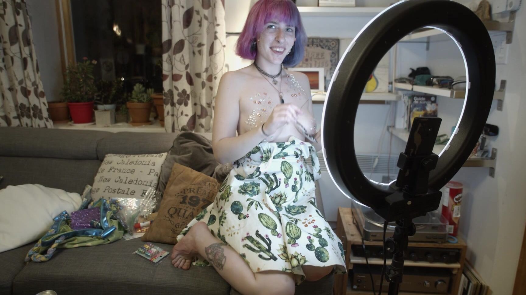 Shannonmarie Behind The Scenes Video With A Few Of The Suicide Girls I Work With Including Mayamayhemx