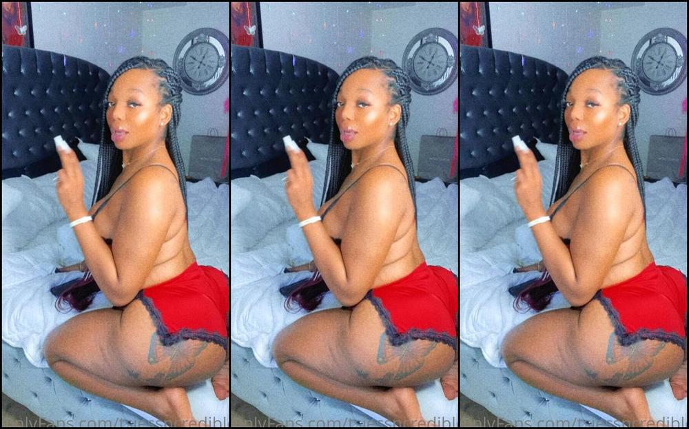 Tsjessncredible 2238177382 10 04 2021 Bloopers Of Me Taking Pictures