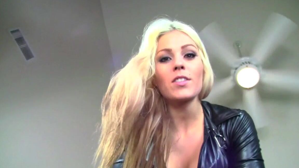 Goddess Jessica 2014-05-17 POV Ass Kicking 22 7288 Clips4Sale