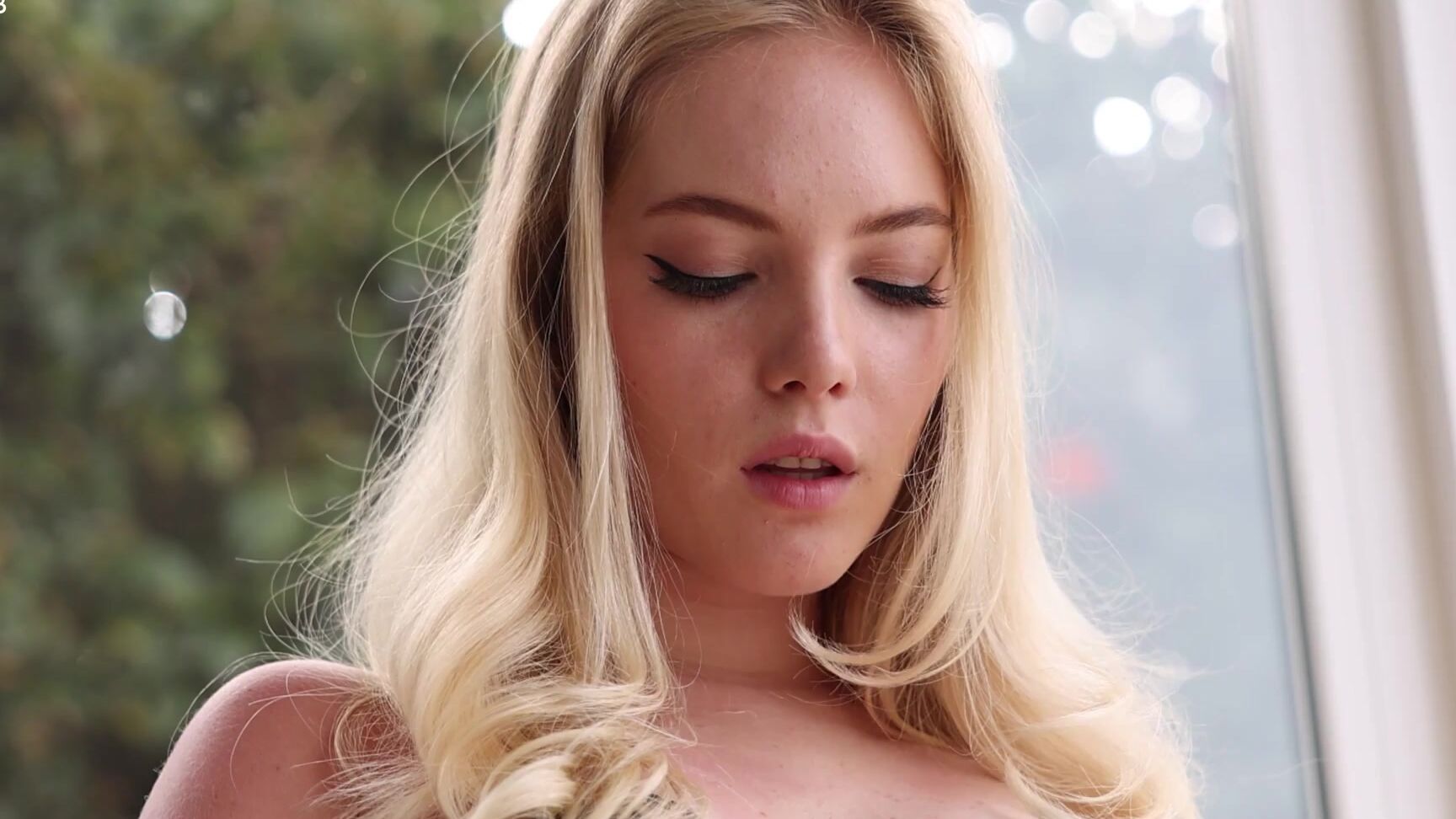 Posing, Masturbation, Blonde, Solo, Shaved, Natural Tits, Sex Toy Emma White - Fucking Sexy Dress SiteRip