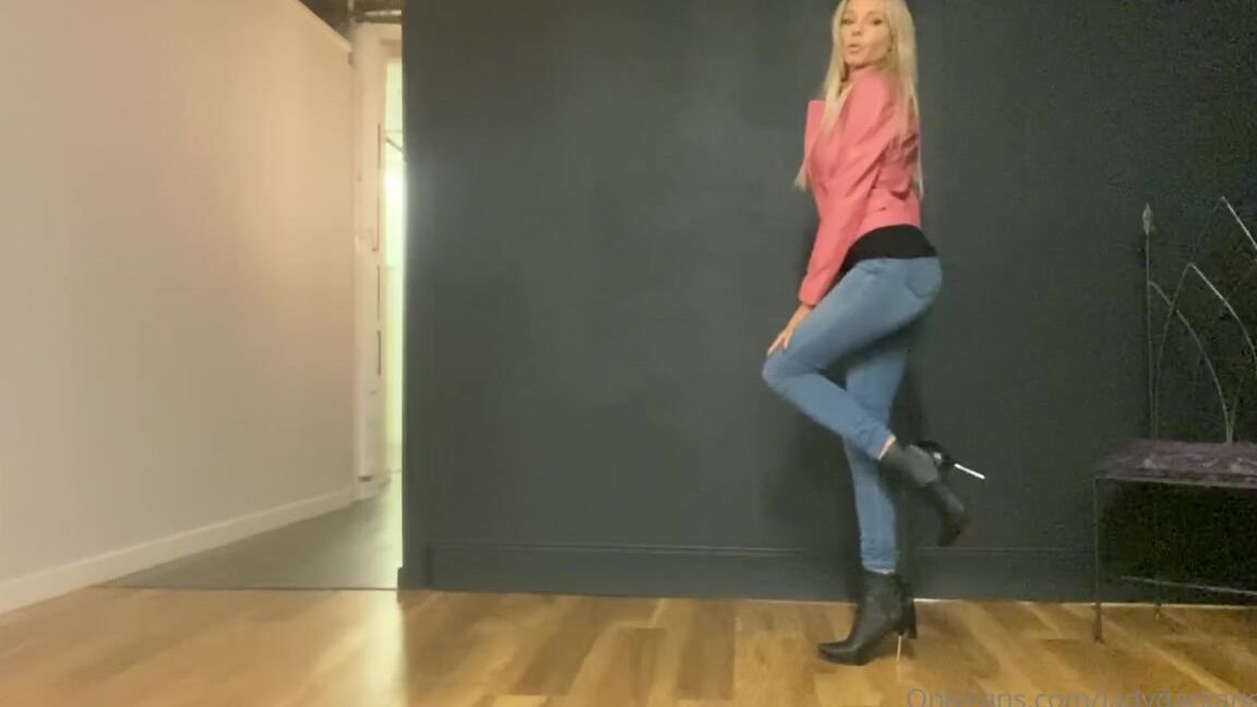 Ladydarkangeluk Onlyfans I Have Been Sent Some New Black Ankle Boots With Sharpened Adapted Heel Love Them What Do You Thin