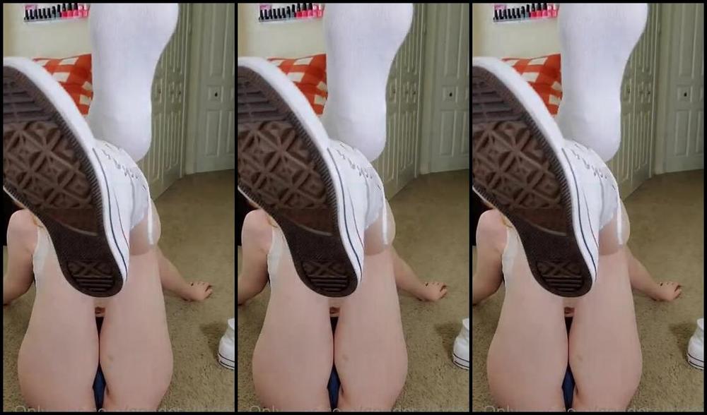 Goddess Lindsay Nicknamed Goddesslindsay Onlyfans Happy Valentines Day You Guys The End Of This Video Is Me Remembering How Much Lotion I Had Put