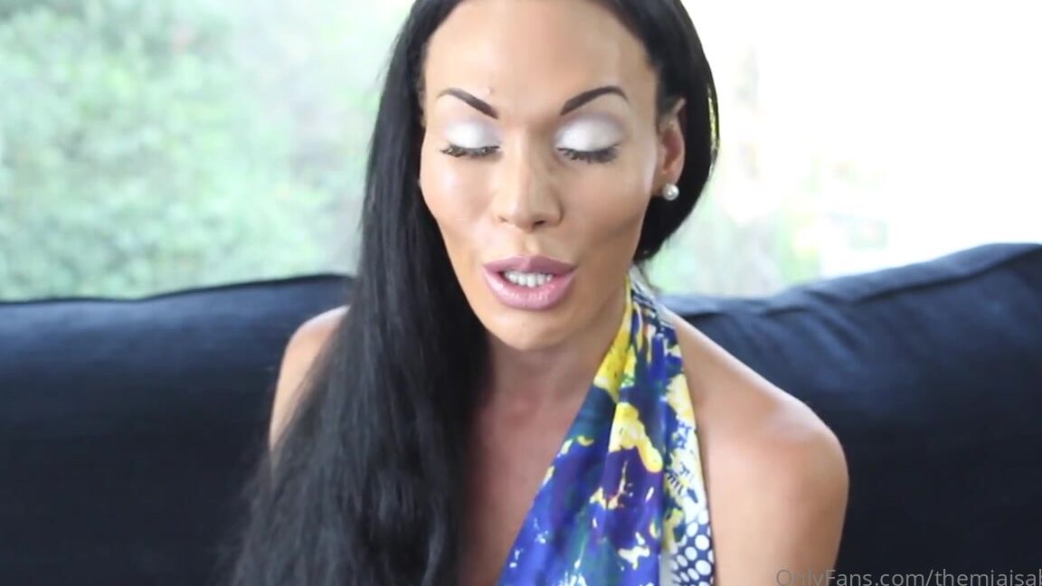 Themiaisabella Wanted To Bring A Little Joy To All Of You During These Times And Share Some Erotic Poetry