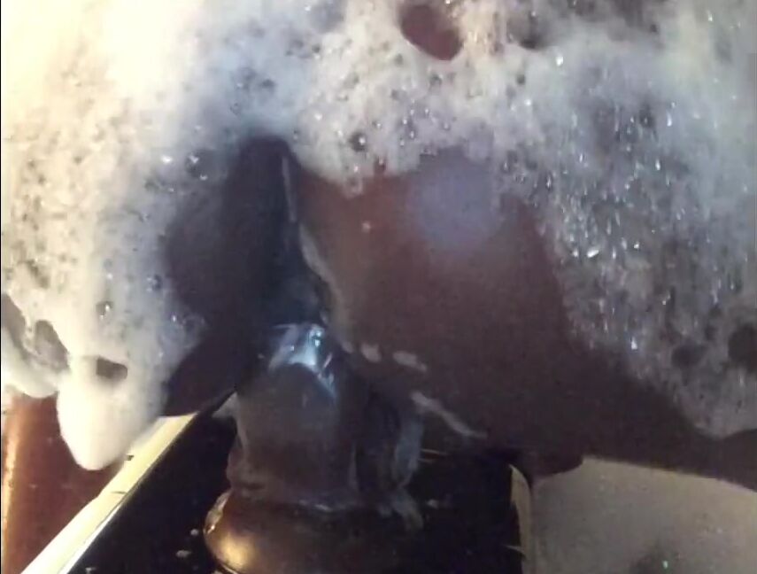 MEGHAN WOOD EBONY BABE RIDES TWERKS & CREAMS ON DICK IN BUBBLE BATH_Meghan Wood PornHubPremium