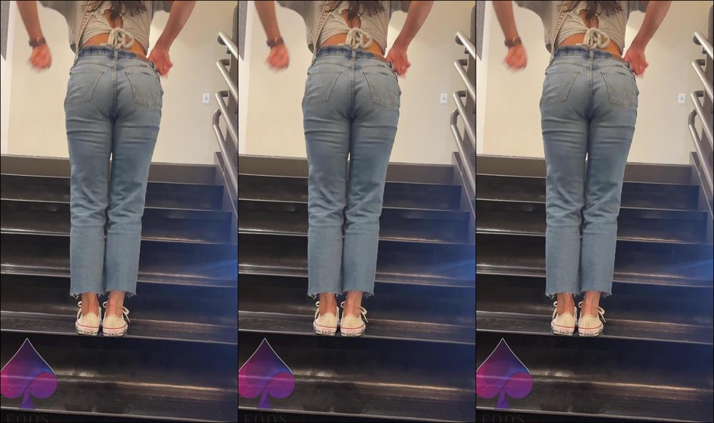 Bbcslutwife4U2 2025 02 28 At The Mall And Just Had To Show Off What I Had Been Hiding In My Ass