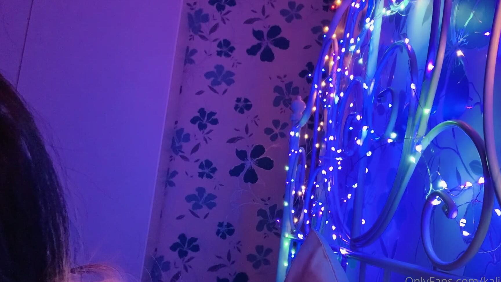 Kalihaze Silly Strip Lol