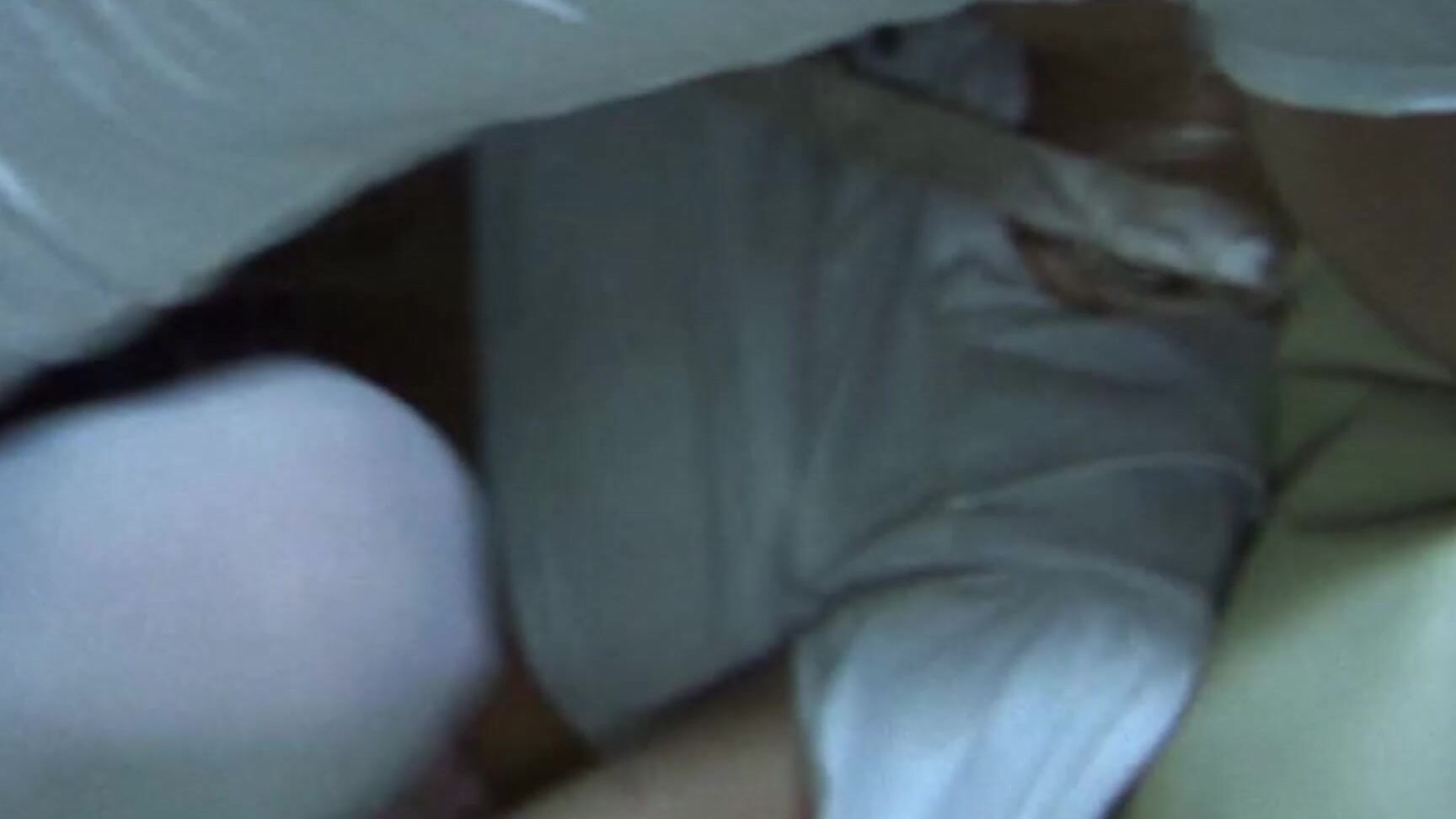 Emmagold Bartender Fucks The Hottest Woman In The Club