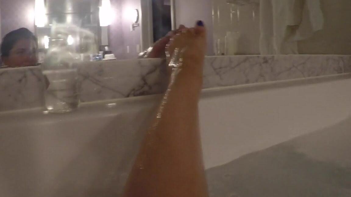 Romi Rain Wanna Worship My Pretty Feet Bath Feet Toes Fullvideo