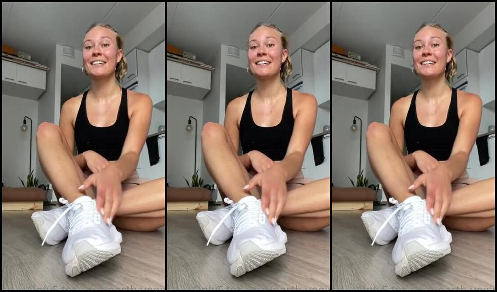 Goddessbast Nicknamed Goddessbastet Onlyfans Real Time Sweaty Shoe Removal Dripping Of Sweat
