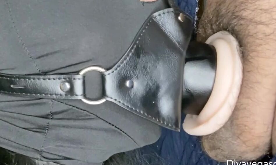 Divavegasgh Mouth Pussy For Big Latino Cock