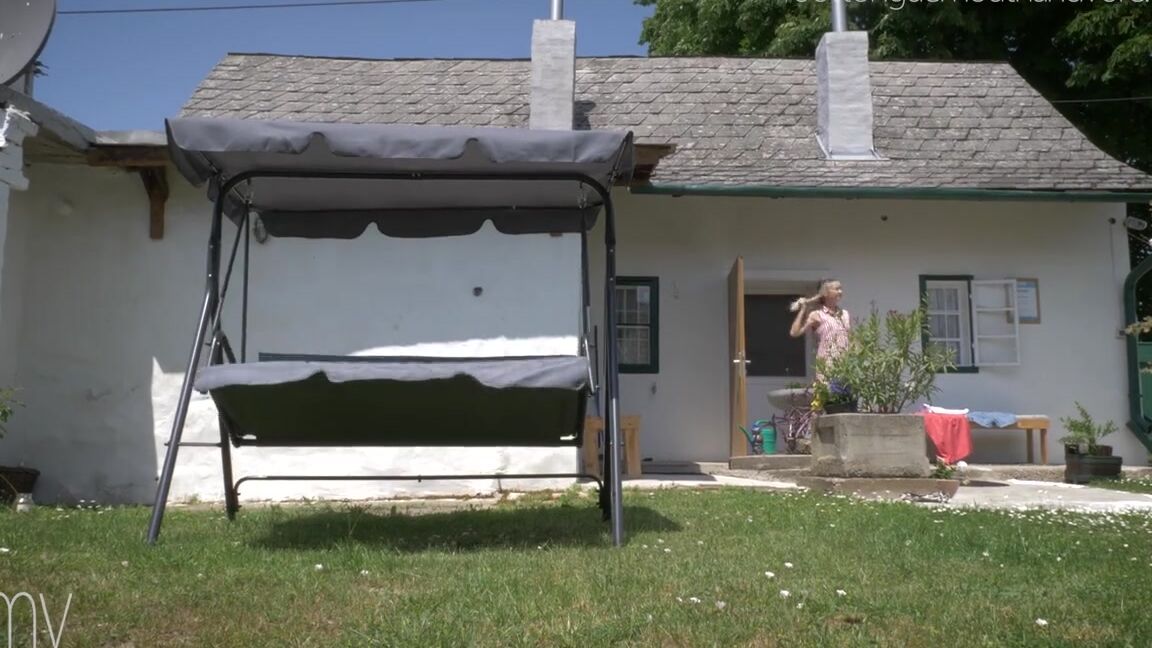 foot tongue mouth and vore the sly airbnb host Clips4Sale