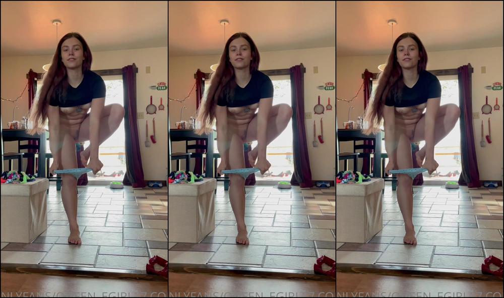 Queen Egirl Panty Twerking And Dancing Try On