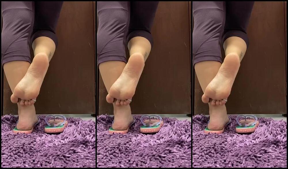 Evvalion Nicknamed Evvalion 02 10 2024 Onlyfans Video I Love My Flip Flops