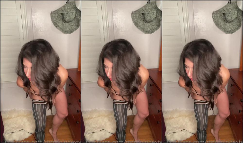 Mrspoindexter Ok Stocking Try On Panties And Some Stocking Feet In Here I Know Videos Don T Get Wa