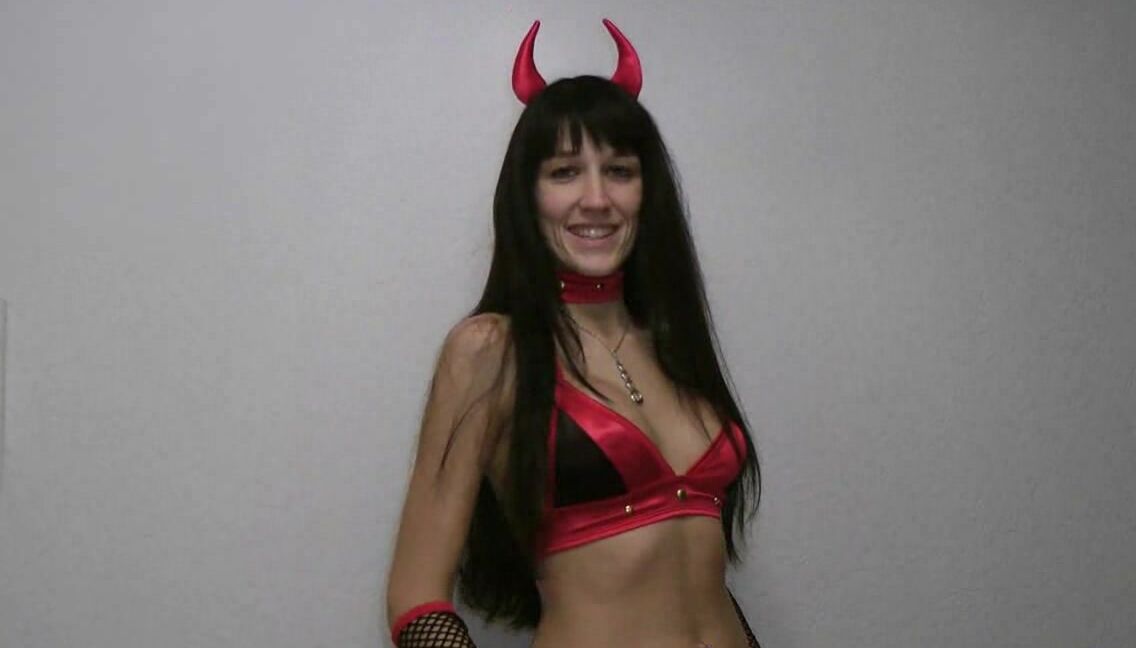 melideluxe halloween sperma oder pisse MyDirtyHobby