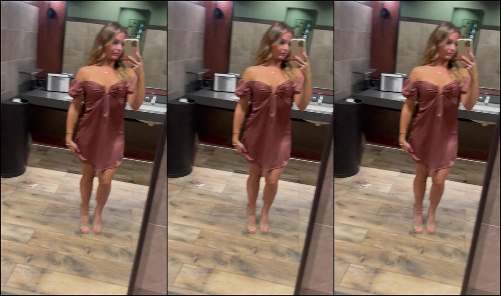 Emilyxbanks 2023 11 25 Outfit Tour Do You Like It