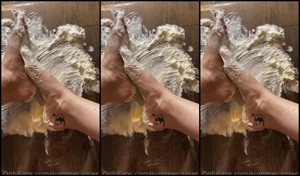 Summer Solesis Nicknamed Summer Solesis Onlyfans A Fun Sticky Mess